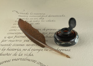 Texto-caligrafiado-con-tintero-y-pluma-por-Andrés-Antón